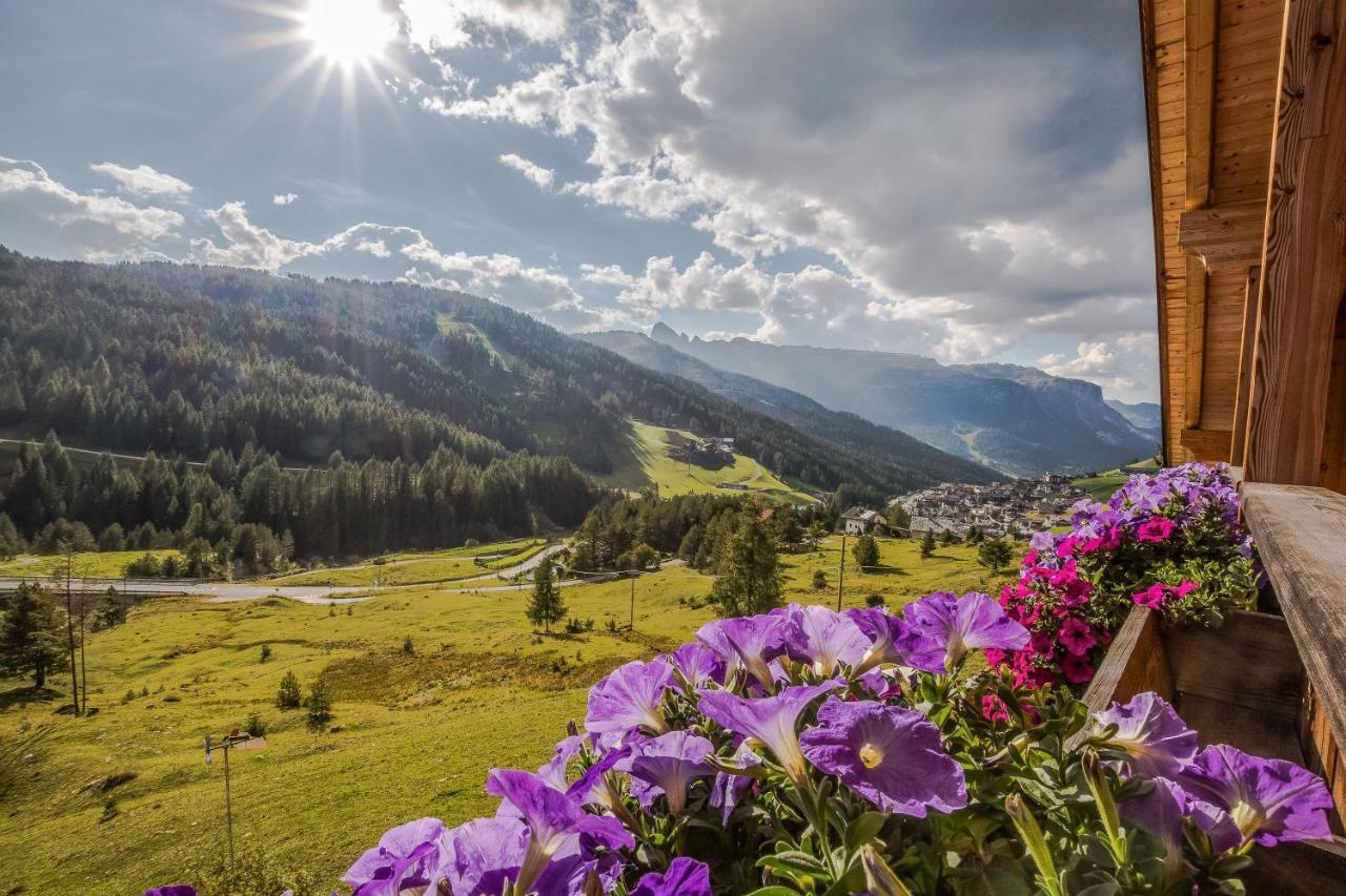 Garni Baita San Cassiano  Exteriér fotografie